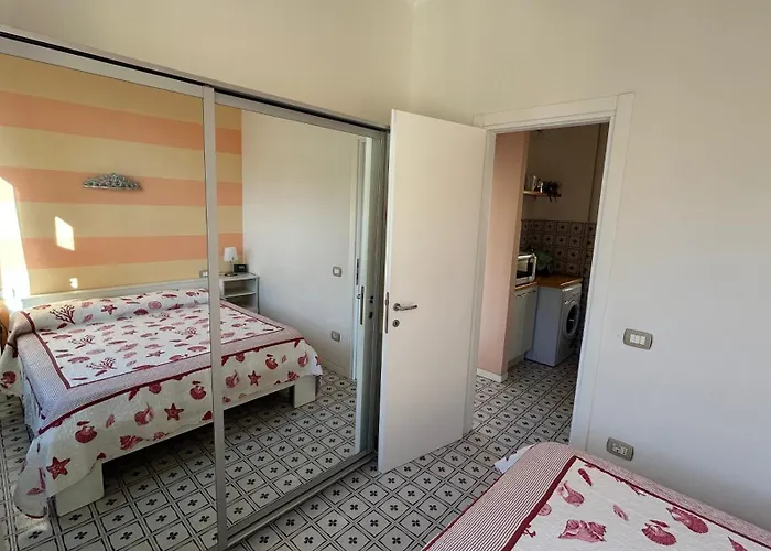 La Casa Di Lucy Cosy Lägenhet